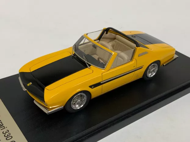 BBR Ferrari 330 Gts Michelotti Cabriolet Open 1970 1:43 BBR111