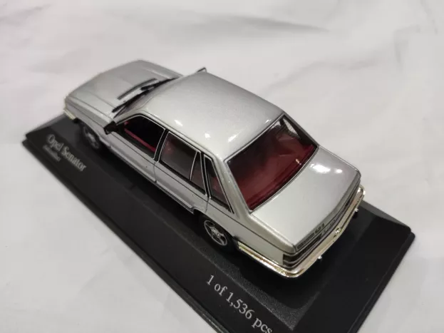 Minichamps Opel Senator 1980 1:43 400045101