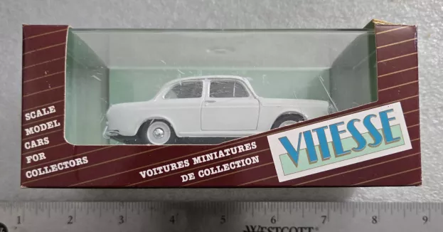 Vitesse Volkswagen 1500 Sedan 1966 1:43 620