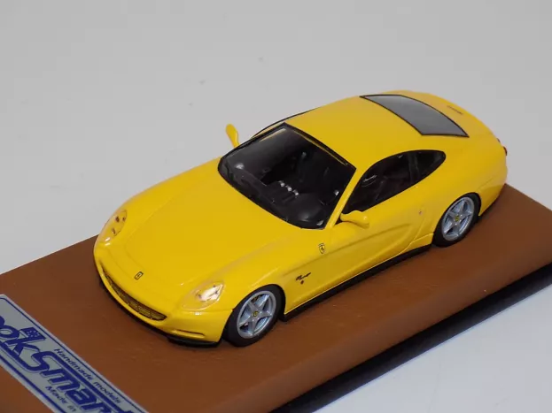 Looksmart Ferrari 612 Scaglietti 2003 1:43 LS45D