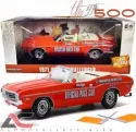 GREENLIGHT 13569 1:18 1971 DODGE CHALLENGER INDY 500 PACE CAR W/ FLAGS