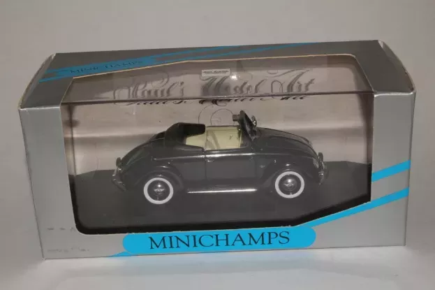 Minichamps Volkswagen Hebmuller Cabriolet Open 1:43 52132