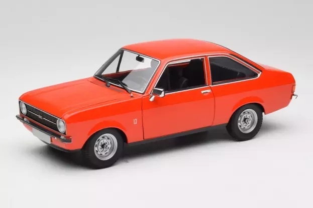Minichamps Ford Escort Mkii 1975 1:18 150084100