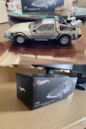 Hot Wheels 1:18 Elite Back To The Future Time Machine Delorean BCJ97 Model Car