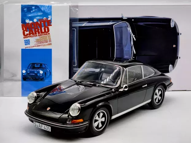 Norev Porsche 911 S Coupe 1972 1:12 127511