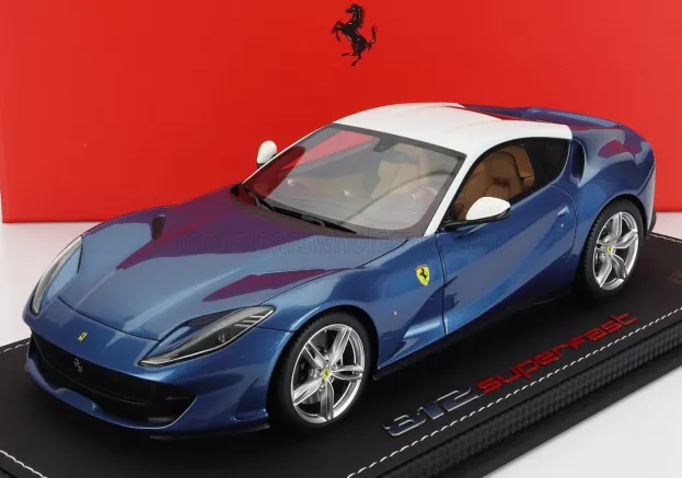 BBR Ferrari 812 Superfast 2017 Con Vetrina With Showcase 1:18 P18147SA-VET
