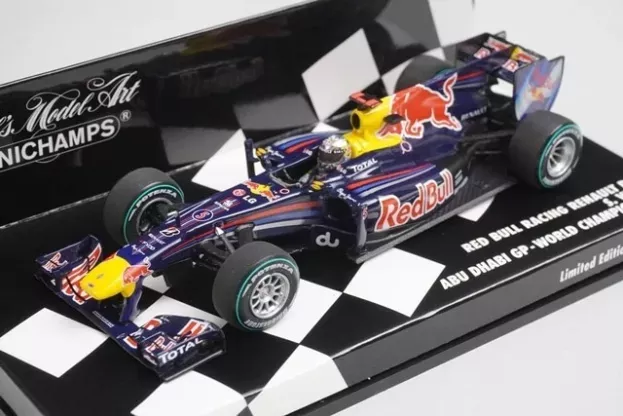 Minichamps Red Bull F1 Rb6 N 5 Winner Abu Dhabi Gp 2010 Sebastian Vettel World Champion 1:43 410100105