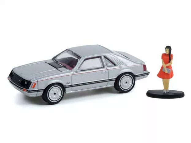 Greenlight Ford Mustang Coupe Ghia With Woman In A Dress 1979 1:64 97120B