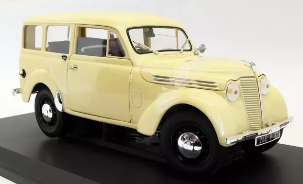 Norev Renault Juvaquatre Van 1951 1:18 185260