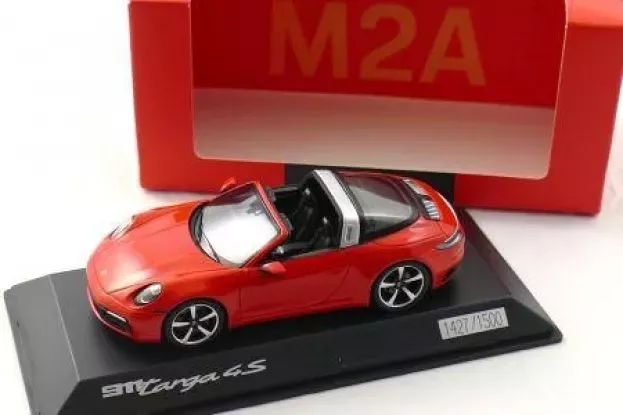 Spark Porsche 911 992 Targa 4s 2023 1:43 WAP0209220RTRG
