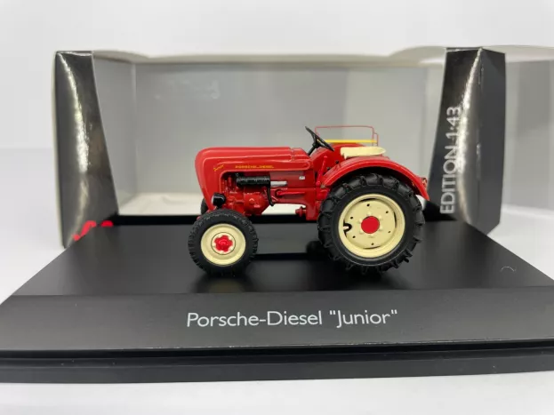 Schuco Porsche Diesel Junior Tractor 1960 1:43 450261200