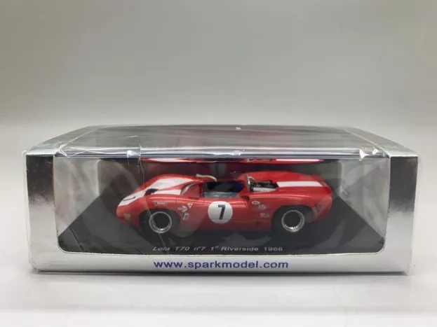 Spark Lola T70 N 7 Winner Riverside And Can-am Challenge 1966 J.surtees 1:43 S1137