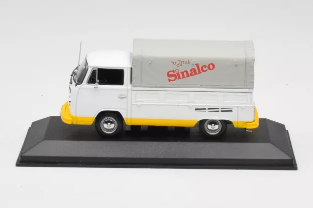 Minichamps Volkswagen T2 Pick-up Van Sinalco 1962 1:43 400053201