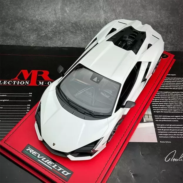 MR Models Lamborghini Revuelto Hybrid 2023 Con Vetrina With Showcase 1:18 LAMBO058C