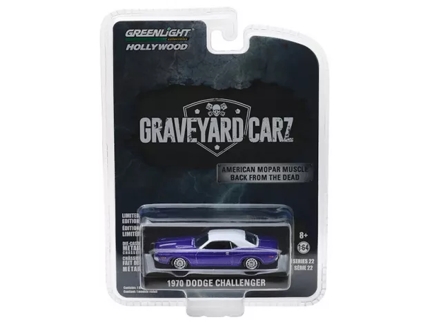 Greenlight Dodge Challenger Coupe Graveyard Carz 1970 1:64 44820F