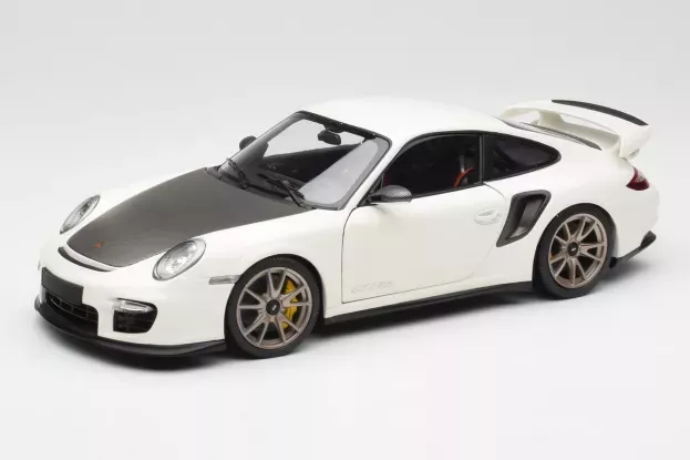 Minichamps Porsche 911 997-2 Gt2 Rs 2010 Silver Wheels 1:18 100069400
