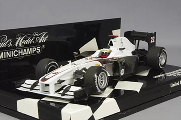 Minichamps Sauber F1 C29 N 22 Showcar 2010 Pedro De La Rosa 1:43 400100097