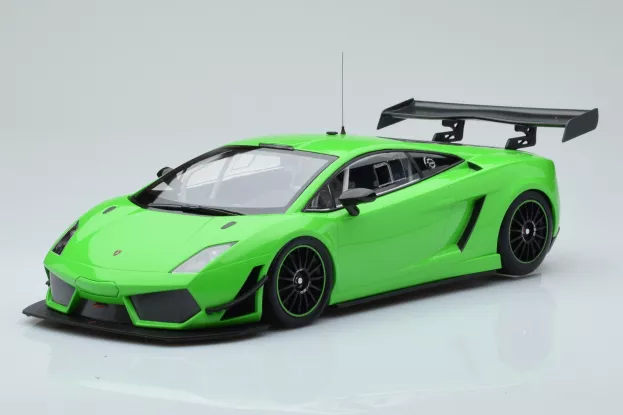 Minichamps Lamborghini Gallardo Lp600-4 Gt3 Street 2009 1:18 151111101