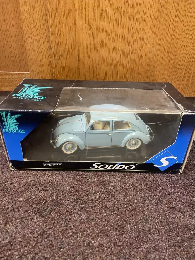 Solido Volkswagen Coccinelle Berline Beetle 1970 1:18 8016