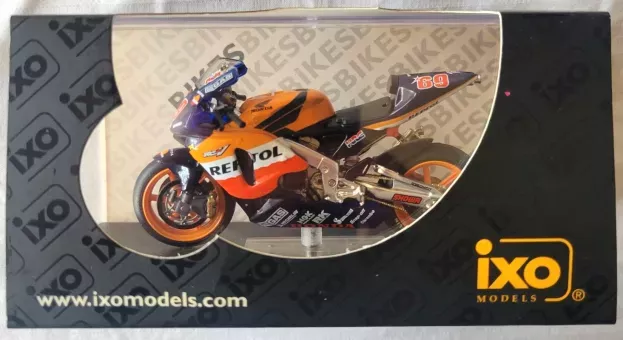 IXO Models Honda Rc211v Repsol N 69 Season Motogp 2003 N.hayden 1:24 RAB056