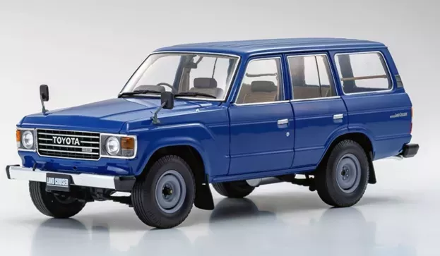 Kyosho Toyota Land Cruiser 60 Blue 1:18 K08956BL