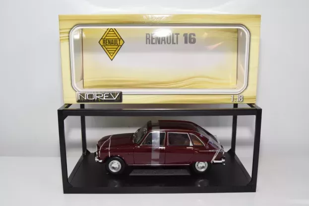 Norev Renault R16 1968 1:18 185125