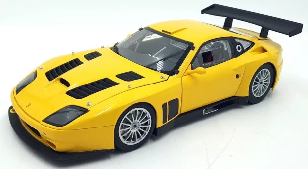 Kyosho Ferrari 575gtc 2004 1:18 08391C