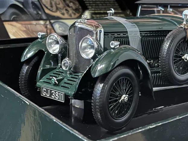 Minichamps Bentley Speed Six 1:18 BL533