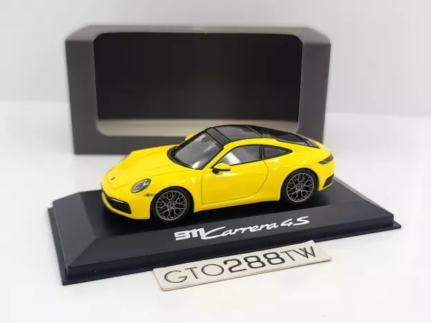 Minichamps Porsche 911 992 Carrera 4s Coupe 2019 1:43 WAP0201720K