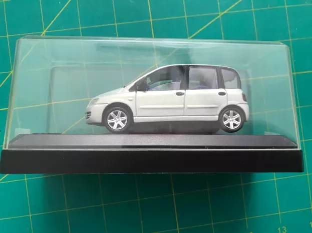 Solido Fiat Multipla 2004 1:43 15106