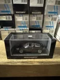 Minichamps 1/43 Porsche Carrera GT 2001 Black 430060230