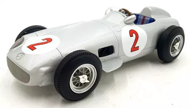 Werk83 Mercedes F1 W196 N 2 Monaco Gp World Champion 1955 Juan Manuel Fangio 1:18 W1801806