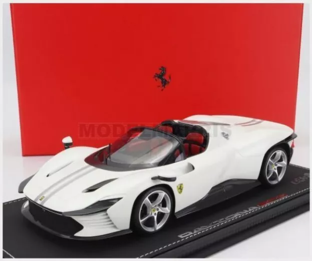 BBR Ferrari Daytona Sp3 Open Roof Icona 2022 Con Vetrina With Showcase 1:18 P18214B-VET