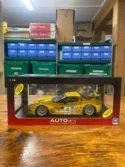 1/18 AUTOart 2005 Chevrolet Corvette C6R Laguna Seca Win #4 Beretta Gavin 80550