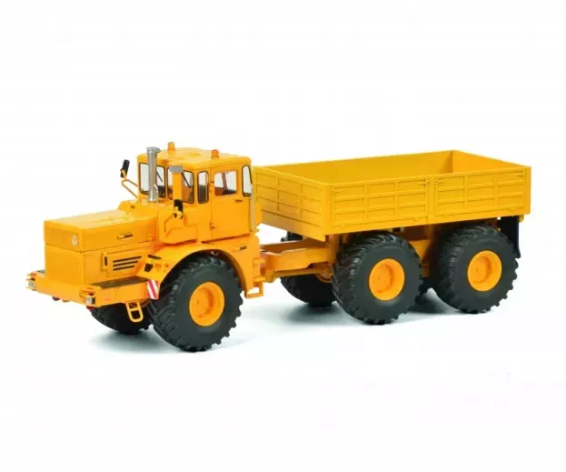 Schuco Kirovets K700t Tractor Truck 1986 1:32 450770800