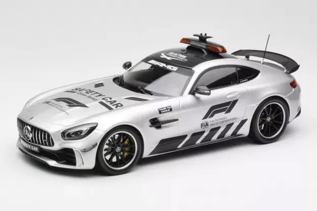 Minichamps Mercedes Gt-r Amg V8 Biturbo Safety Car F.i.a. Formula 1 World Championship 2019 Bernd Maylander 1:43 155036090