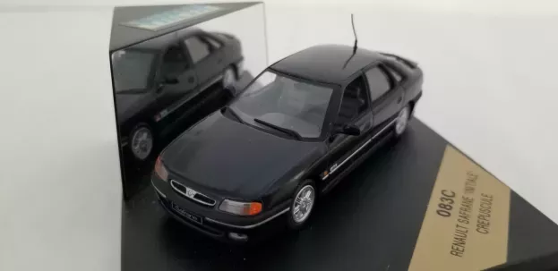 Vitesse Renault Safrane Berline 1:43 083C