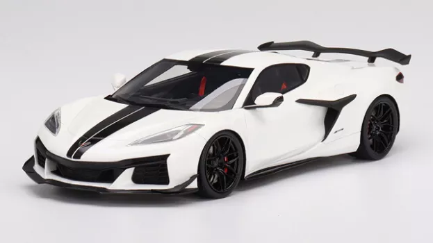 Truescale Chevrolet Corvette Z06 Coupe 2023 1:18 TS0427