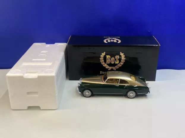 BoS Models Bentley S1 Continental Mulliner Sports Saloon 1956 1:18 BOS230
