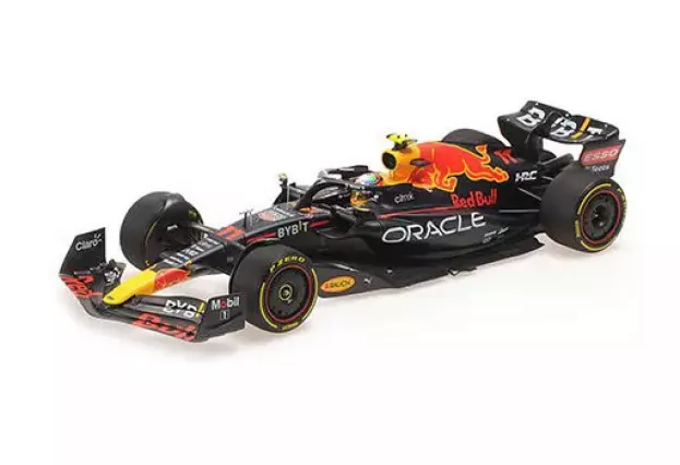 Minichamps Red Bull F1 Rb18 Team Oracle Red Bull Racing N 11 Season 2022 Sergio Perez 1:18 110220011