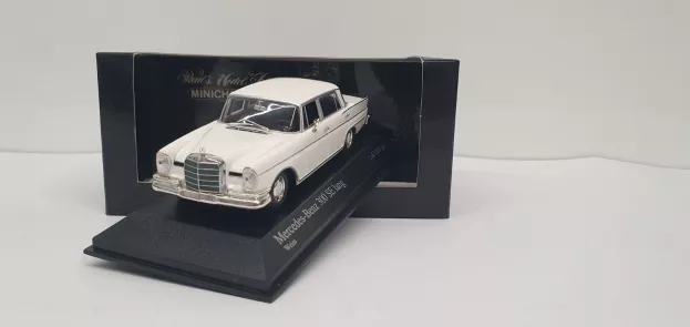 Minichamps Mercedes 300se Lang 1965 1:43 400035200