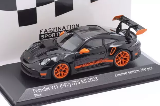 Minichamps Porsche 911 992 Gt3 Rs Coupe 2023 Orange Wheels 1:43 413062115