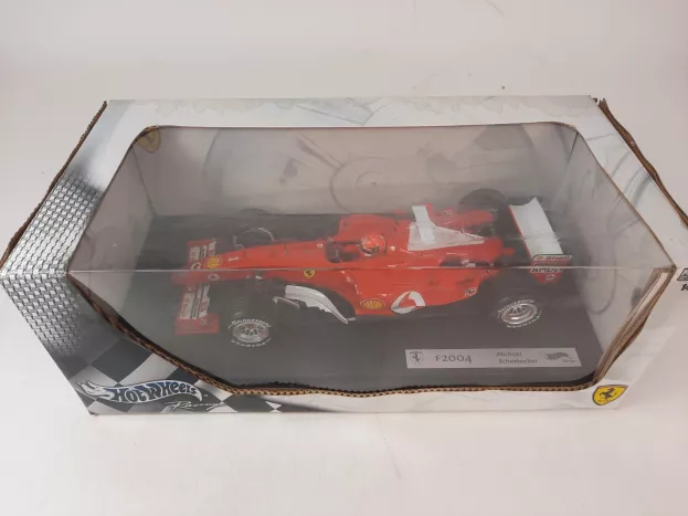Hot Wheels Ferrari F1 F2004 N 1 Michael Schumacher Season 2004 World Champion 1:18 B6200