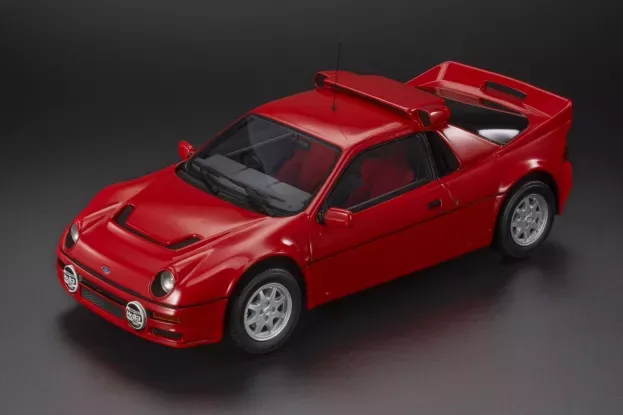 Top Marques Ford Rs200 1984 1:18 TOP122B