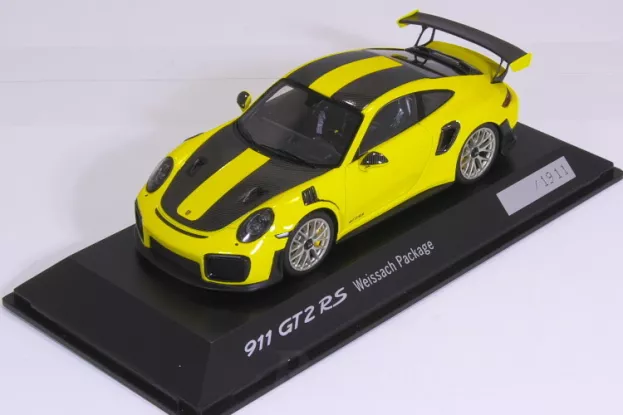Spark Porsche 911 991-2 Gt2 Rs Coupe Weissach Package 2017 1:43 WAP0201520J