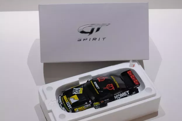 GT Spirit Porsche 911 964 Rsr N 32 24h Nurburgring 1993 W.rohrl J.von Gartzen H.grohs U.alzen 1:18 ZM061