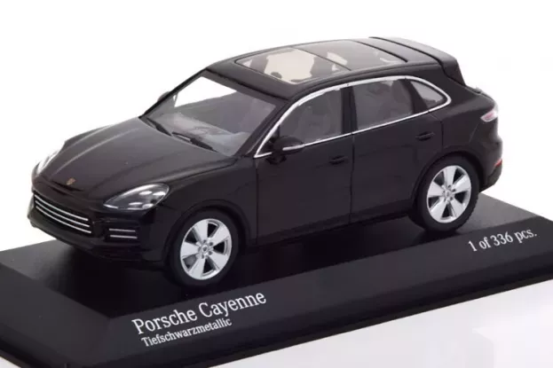 Minichamps Porsche Cayenne 2017 1:43 410066301