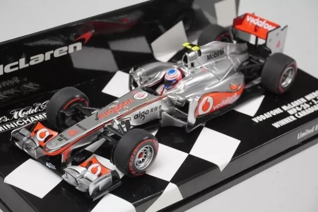 Minichamps Mclaren F1 Mp4 26 N 4 Winner Canada Gp 2011 J.button 1:43 530114314