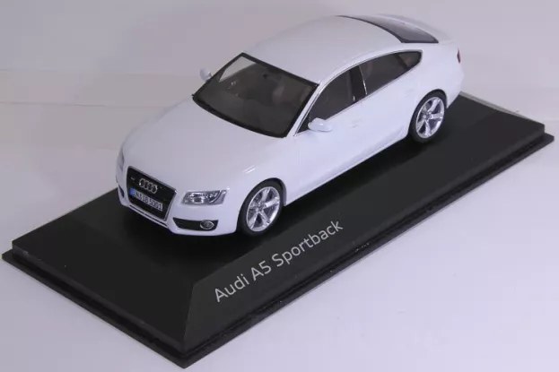 Schuco Audi A5 Sportback 2009 1:43 5010905013