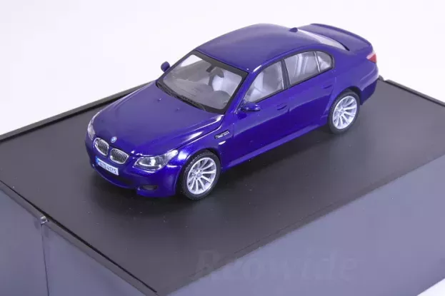Kyosho Bmw 5-series M5 E60 2005 1:43 80420391746